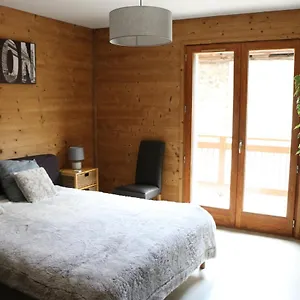 Maison De Village Au Pied Des 3 Vallées Hébergement de vacances Villarlurin